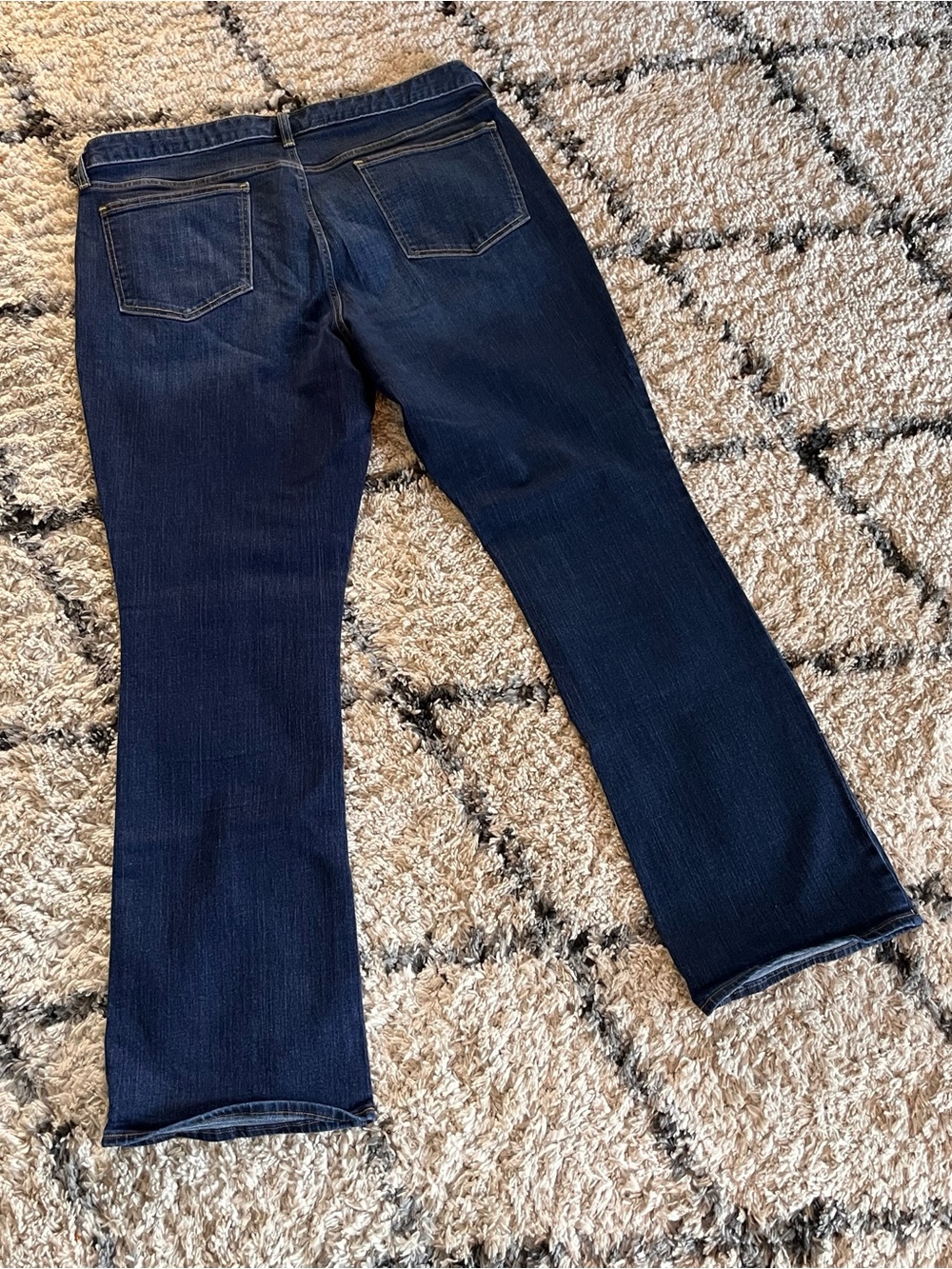 Old Navy The Dreamer Bootcut Jeans Dark Wash Stretch Denim Mid Rise 18L - Picture 6 of 6